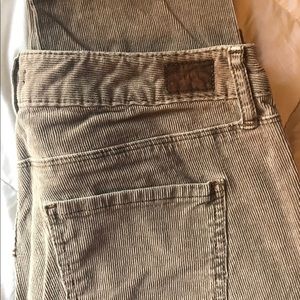 BDG. Skinny Corduroy Pants. Sz 28.